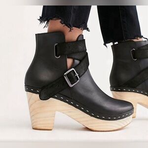 FREE PEOPLE Bungalow Clog Leather Booties Black Size 39 EU (8.5 US)